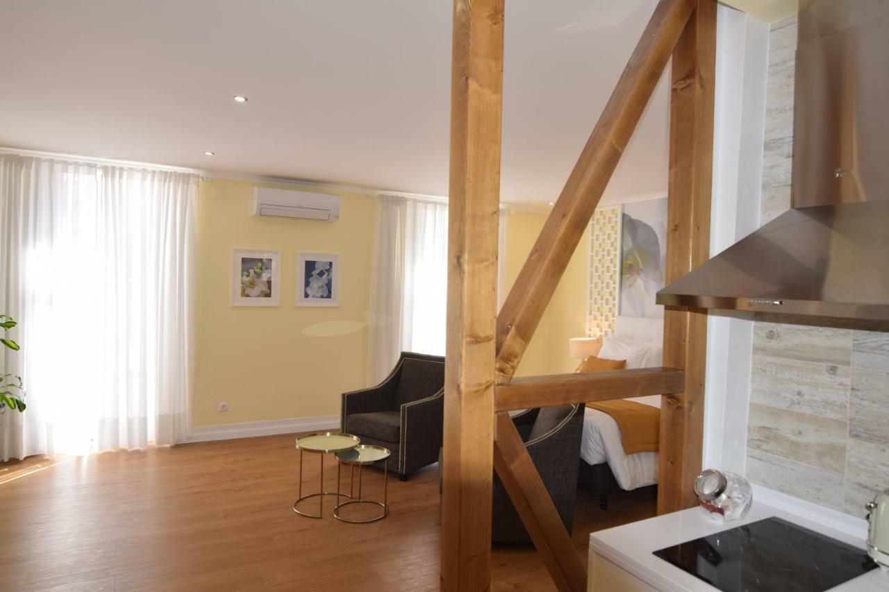 Lx Flowers Apartments Lisbon Exterior photo